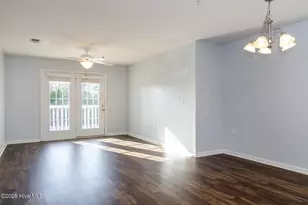 632 Condo Club Dr, Wilmington, NC 28412 - Photo 9