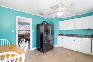 314 S Kennedy St, Beulaville, NC 28518 - Photo 9