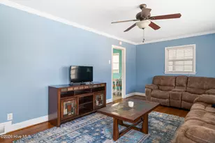 314 S Kennedy St, Beulaville, NC 28518 - Photo 5