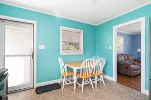 314 S Kennedy St, Beulaville, NC 28518 - Photo 11