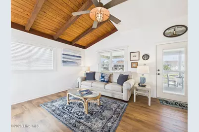 117 Salisbury Street, Holden Beach, NC 28462 - Photo 5
