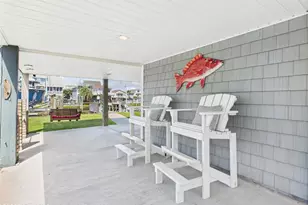 117 Salisbury St, Holden Beach, NC 28462 - Photo 23
