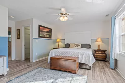 303 Pine Knoll Circle, Pine Knoll Shores, NC 28512 - Photo 17