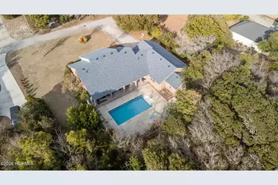 303 Pine Knoll Circle, Pine Knoll Shores, NC 28512 - Photo 3