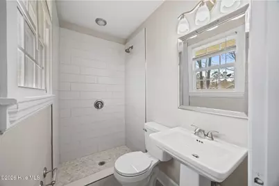 2909 Northwoods Drive, Jacksonville, NC 28540 - Photo 33