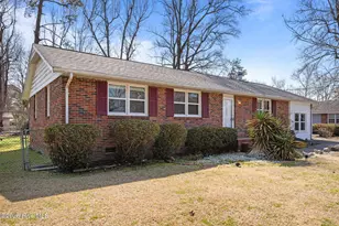 2909 Northwoods Dr, Jacksonville, NC 28540 - Photo 5