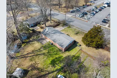 2909 Northwoods Drive, Jacksonville, NC 28540 - Photo 41