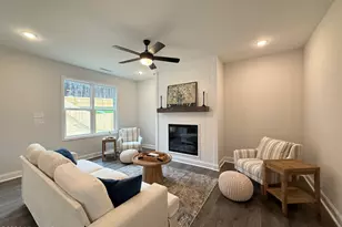 61 W Coulter Ct, Selma, NC 27576 - Photo 7