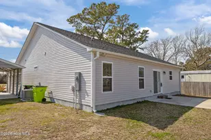 621 W Beaufort Rd, Beaufort, NC 28516 - Photo 33
