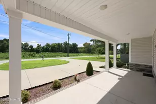 621 W Beaufort Rd, Beaufort, NC 28516 - Photo 33