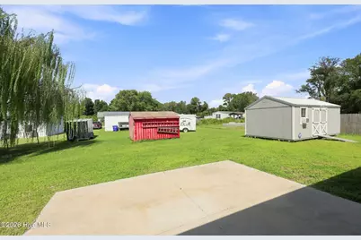 621 West Beaufort Road, Beaufort, NC 28516 - Photo 37