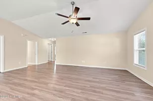 621 W Beaufort Rd, Beaufort, NC 28516 - Photo 59
