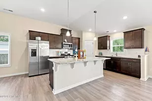 621 W Beaufort Rd, Beaufort, NC 28516 - Photo 3