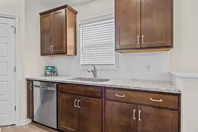 621 West Beaufort Road, Beaufort, NC 28516 - Photo 11