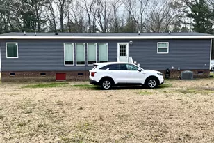 9556 Silver Spoon Rd, Clarkton, NC 28433 - Photo 31