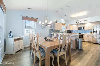 1126 Ocean Boulevard W, Holden Beach, NC 28462 - Photo 25
