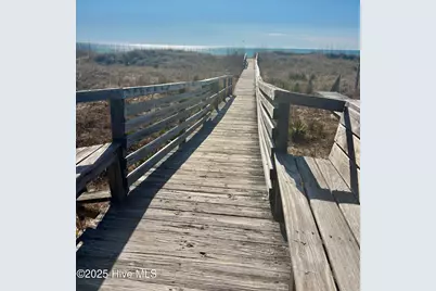 1126 Ocean Boulevard W, Holden Beach, NC 28462 - Photo 11