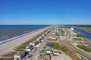 1126 Ocean Blvd W, Holden Beach, NC 28462 - Photo 59