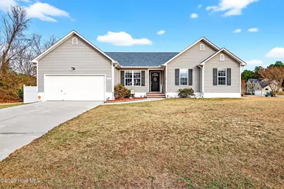 136 Camellia Creek Drive, Richlands, NC 28574 - Photo 1