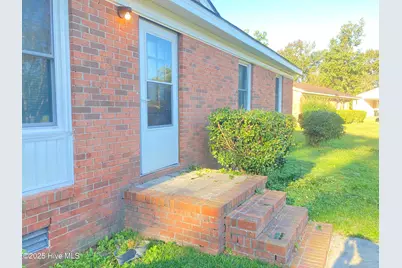 1405 Mockingbird Lane, New Bern, NC 28562 - Photo 9