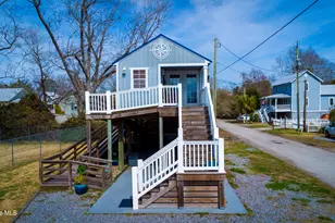 402 Hodges St, Oriental, NC 28571 - Photo 37