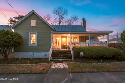 402 Hodges Street, Oriental, NC 28571 - Photo 1