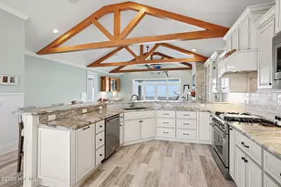 246 E 1st St, Ocean Isle Beach, NC 28469 - Photo 7