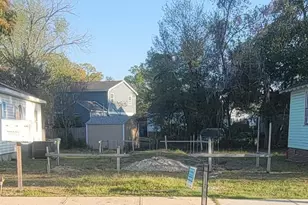 208 Tennessee Ave, Wilmington, NC 28401 - Photo 1