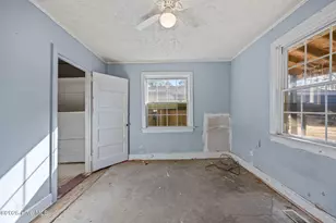 306 Easy St, La Grange, NC 28551 - Photo 19