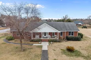 1601 River Bluff Rd, Morehead City, NC 28557 - Photo 39