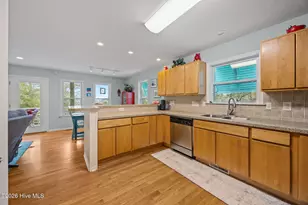 103 SE 27th St, Oak Island, NC 28465 - Photo 23
