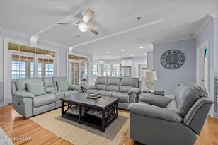 522 Sandy Point Dr, Beaufort, NC 28516 - Photo 11