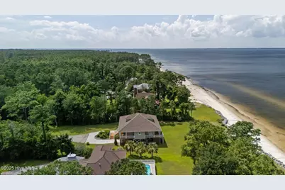 522 Sandy Point Drive, Beaufort, NC 28516 - Photo 3