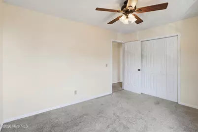 123 W Victoria Court #F, Greenville, NC 27834 - Photo 17