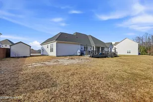 210 Kingsmill Dr, Pikeville, NC 27863 - Photo 7
