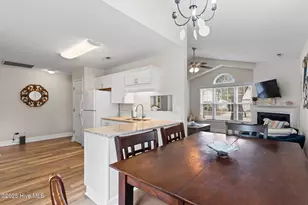 103 NE 5th St, Oak Island, NC 28465 - Photo 9