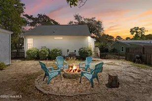 103 NE 5th St, Oak Island, NC 28465 - Photo 3