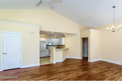 212 Diamond Cove, Newport, NC 28570 - Photo 5