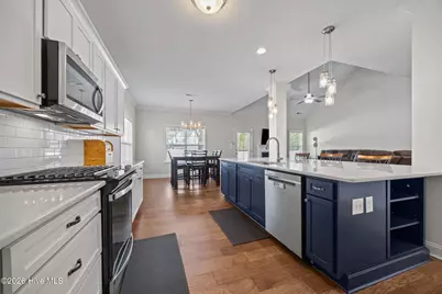 2332 Charity Lane, Winterville, NC 28590 - Photo 5