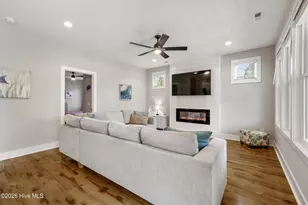 119 NE 27th St, Oak Island, NC 28465 - Photo 7