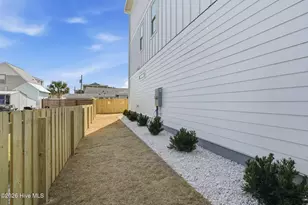 113 Ocean View Ave, Kure Beach, NC 28449 - Photo 75