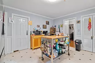 300 S Englewood Dr, Rocky Mount, NC 27804 - Photo 9