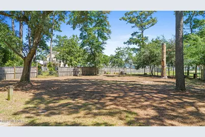 950 Hankinsville Road, Southport, NC 28461 - Photo 11