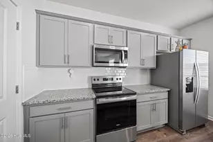 1162 Queensland Ln, Ayden, NC 28513 - Photo 21