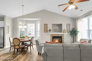 113 Sweet Briar Ct, New Bern, NC 28562 - Photo 7