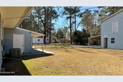 1113 Cherry Tree Drive, New Bern, NC 28562 - Photo 17