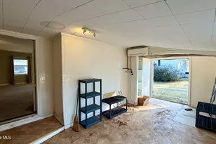 1113 Cherry Tree Dr, New Bern, NC 28562 - Photo 37
