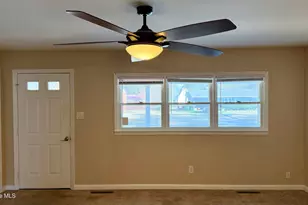 1113 Cherry Tree Dr, New Bern, NC 28562 - Photo 19