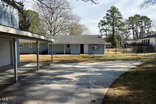 1113 Cherry Tree Dr, New Bern, NC 28562 - Photo 59