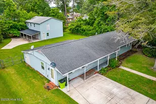 1113 Cherry Tree Dr, New Bern, NC 28562 - Photo 1